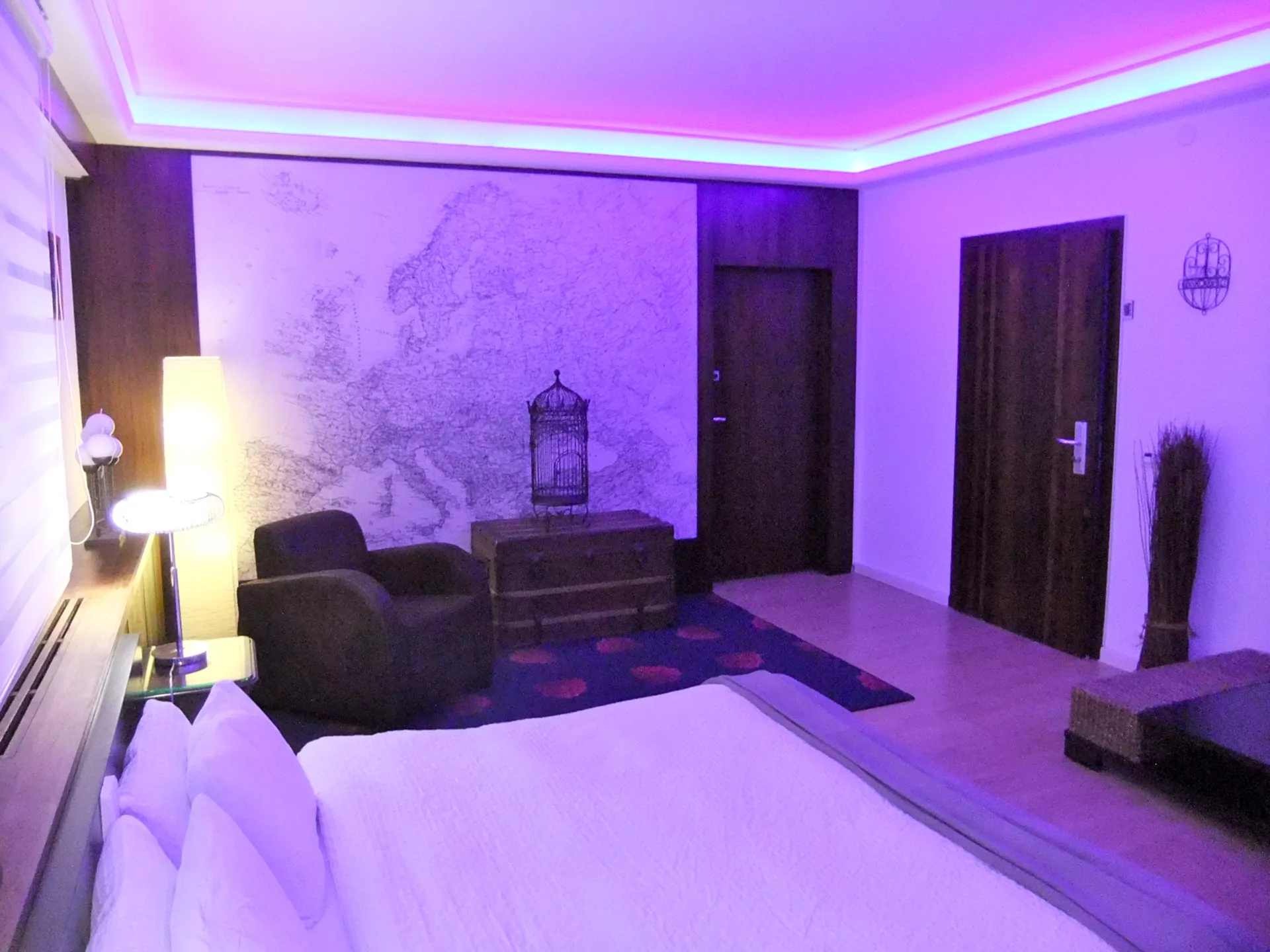 blue-room-2