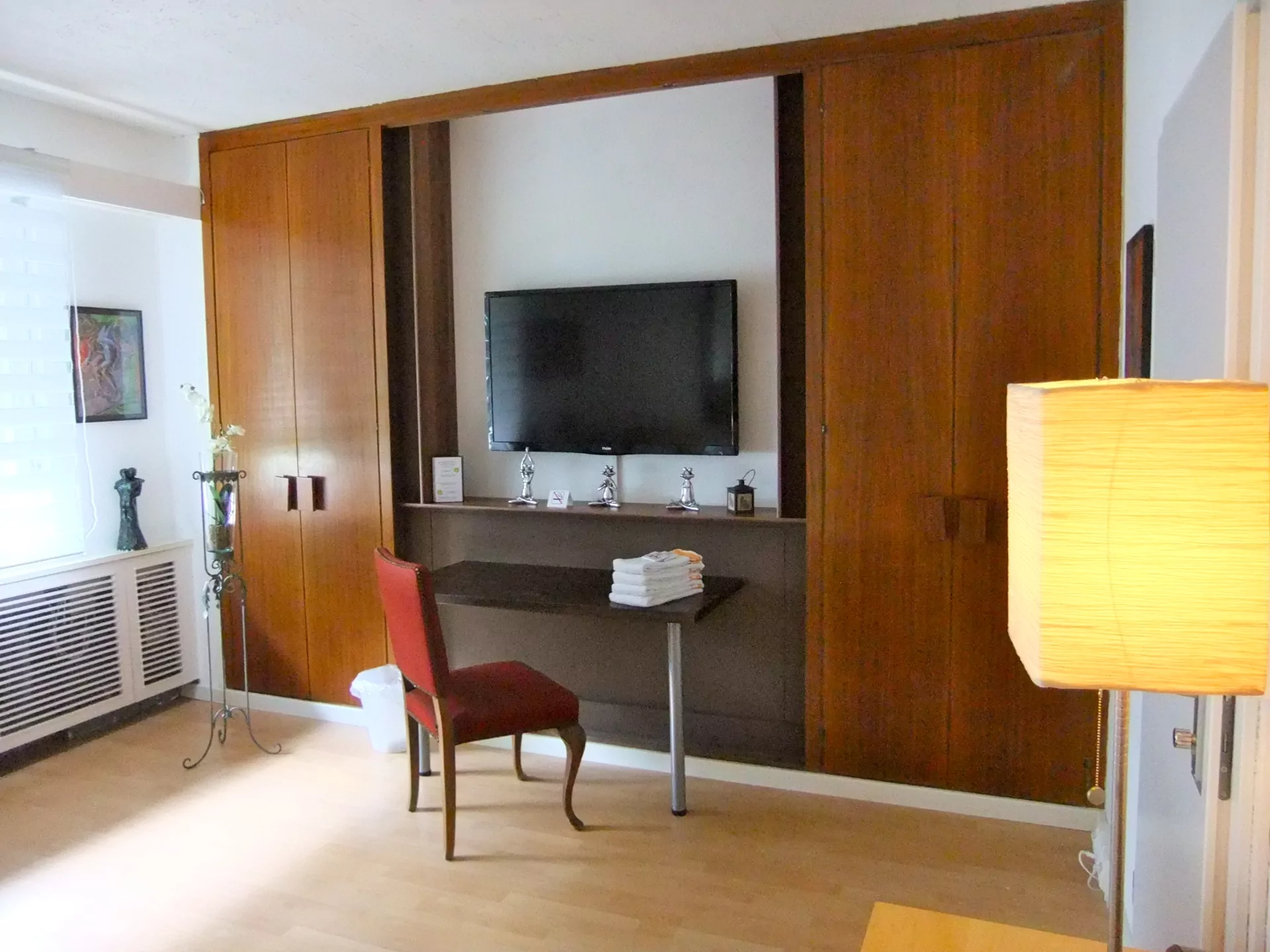 orange-room-1