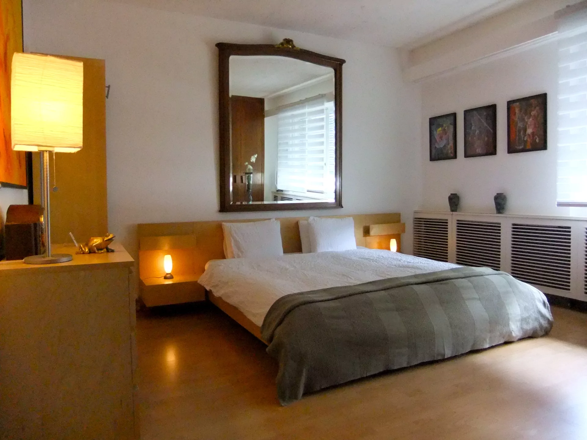 orange-room-main