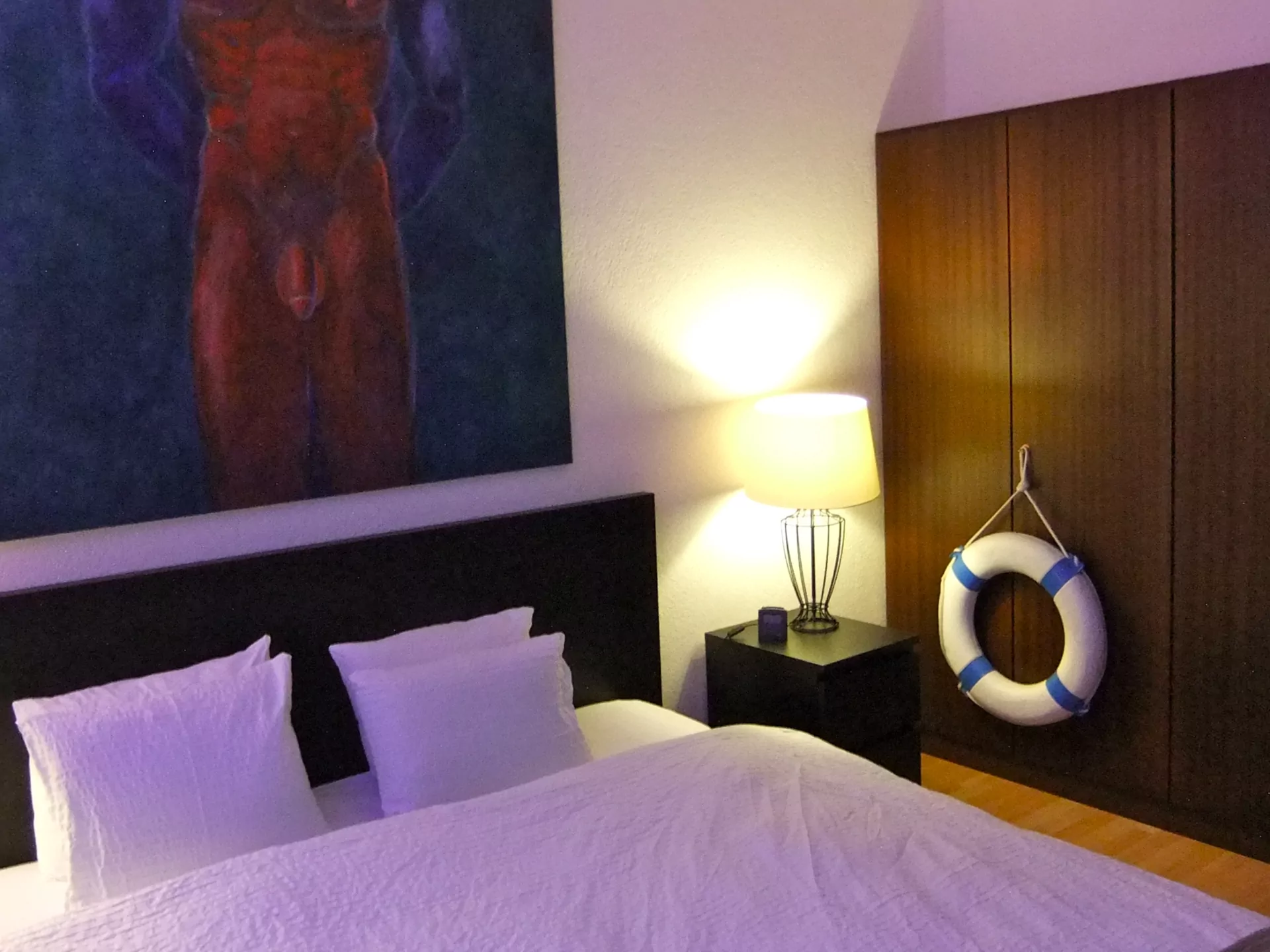 red-room-3